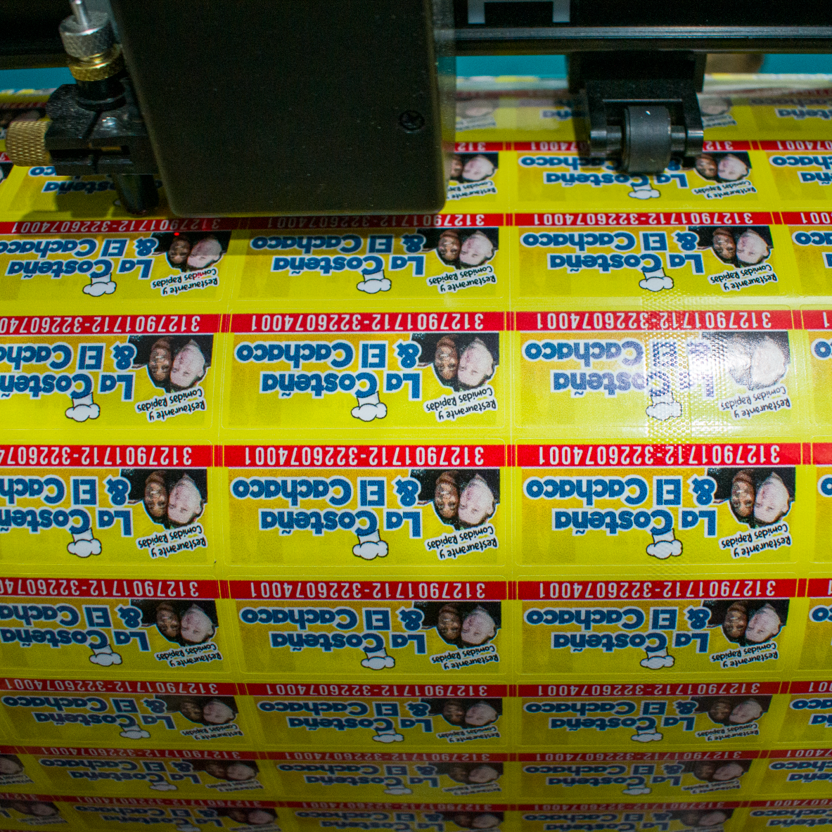 Stickers Adhesivo Precorte metro cuadrado