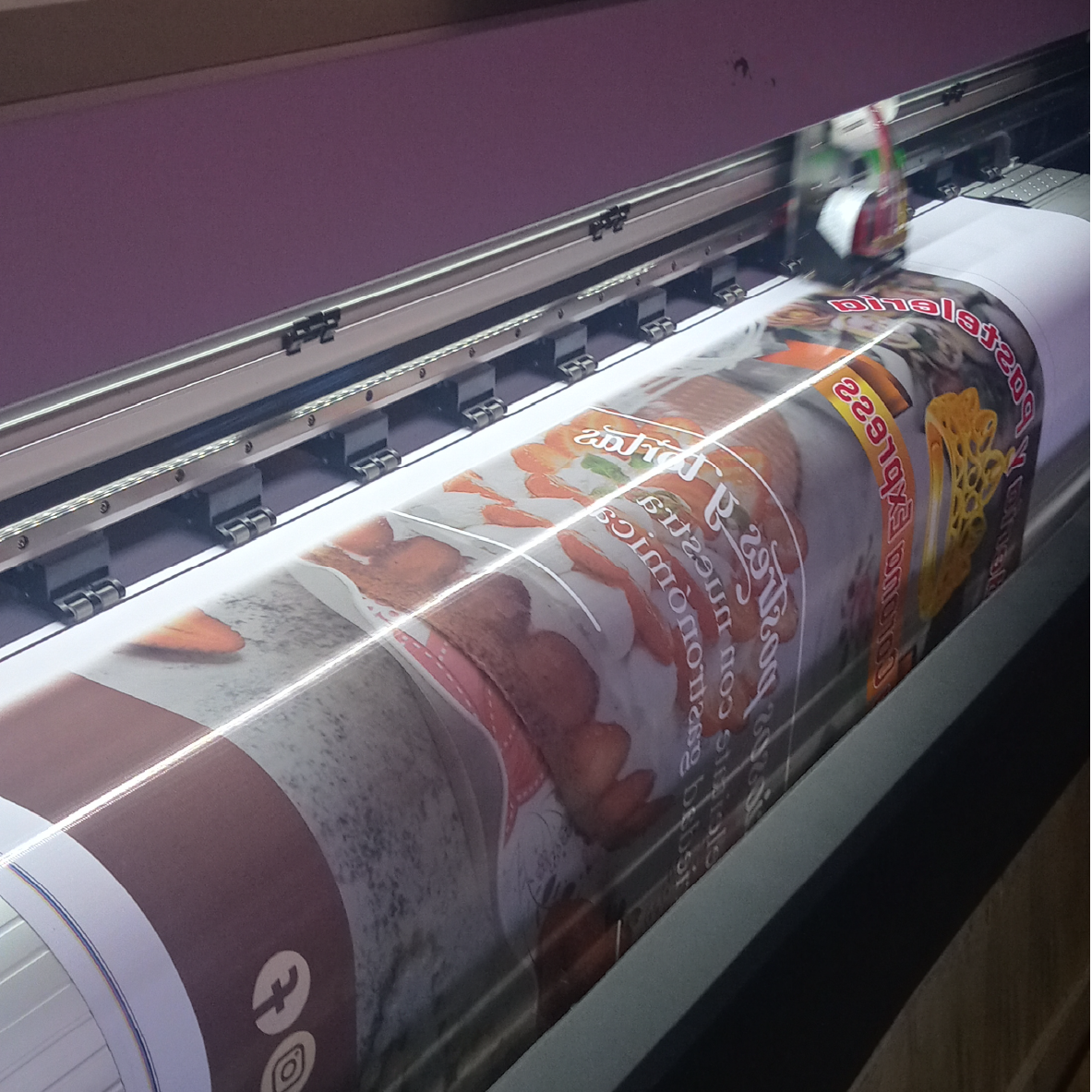 Banner Pendon metro cuadrado