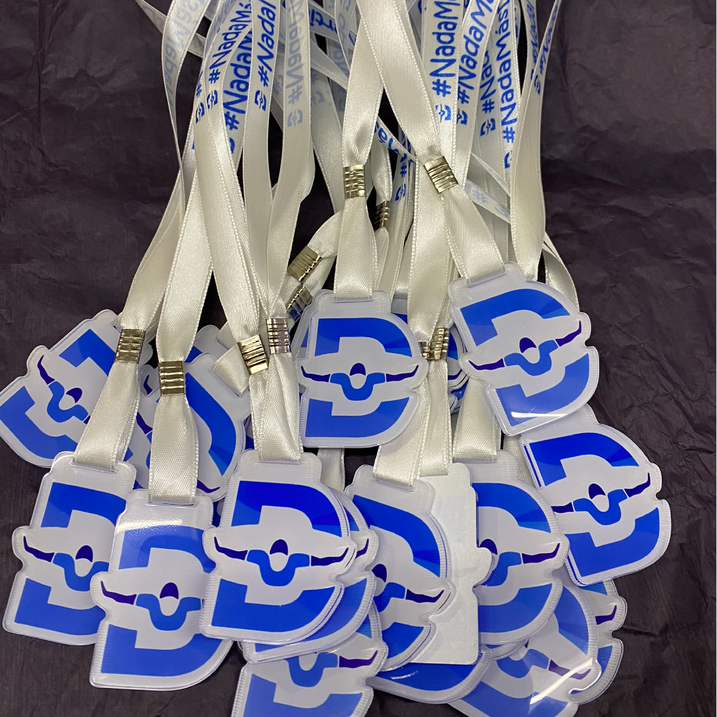 Medallas Color ó Translúcido 1 cara