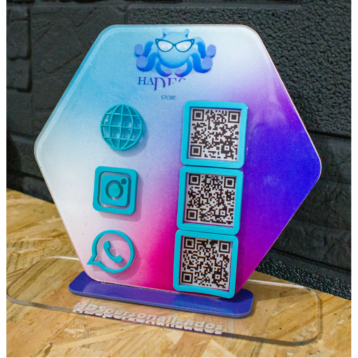 placa-redes-sociales
