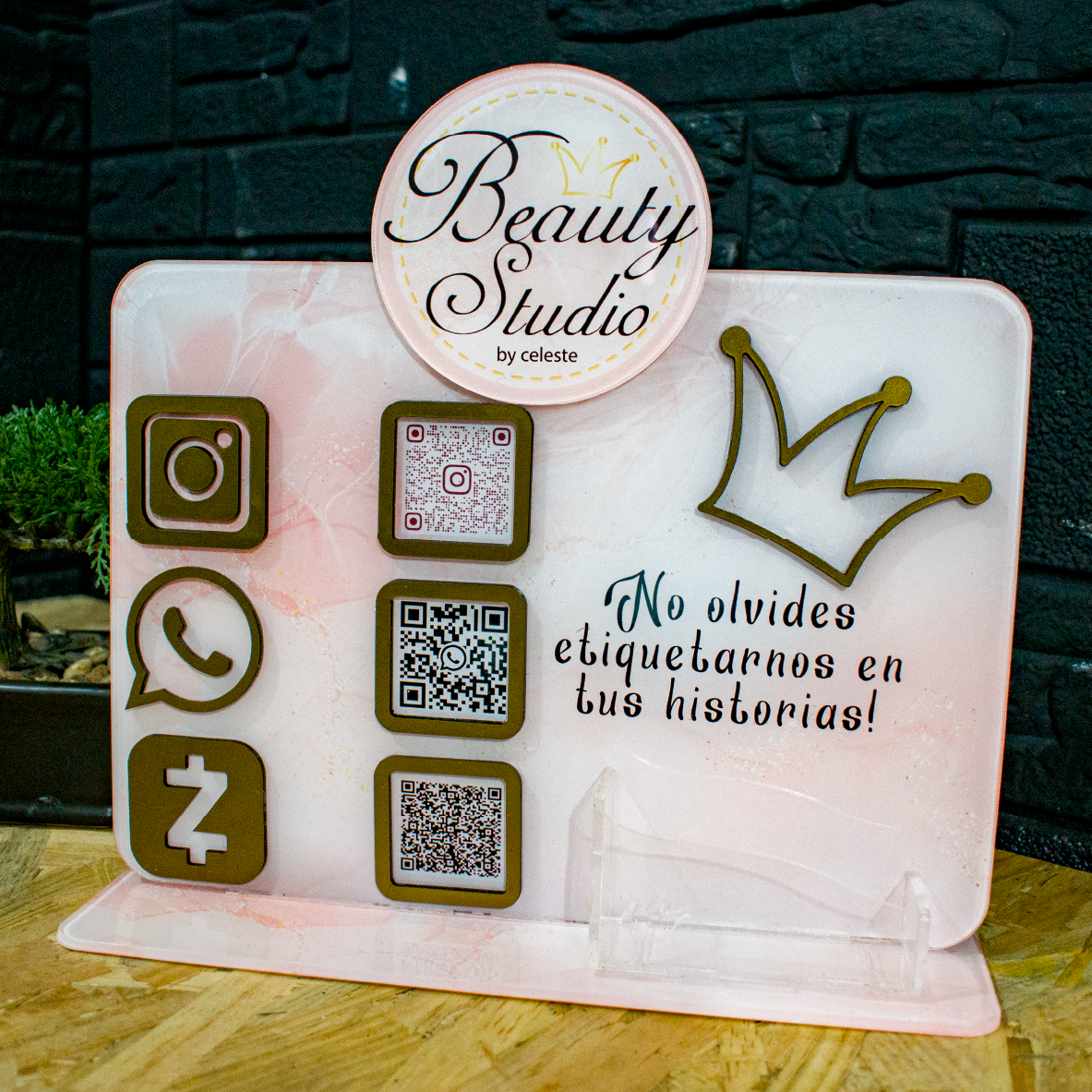 placa-redes-sociales