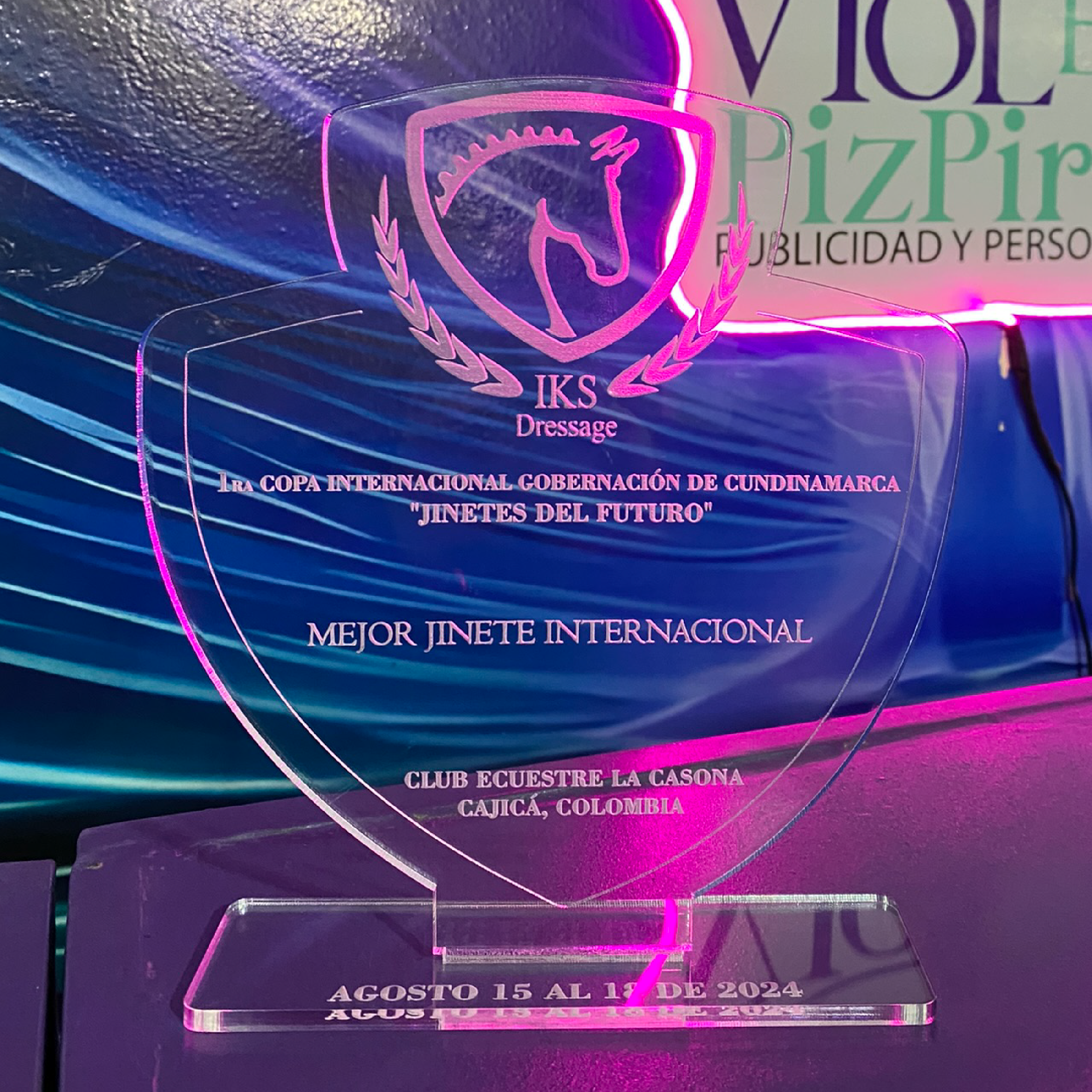 Trofeos Acrílico Grabado