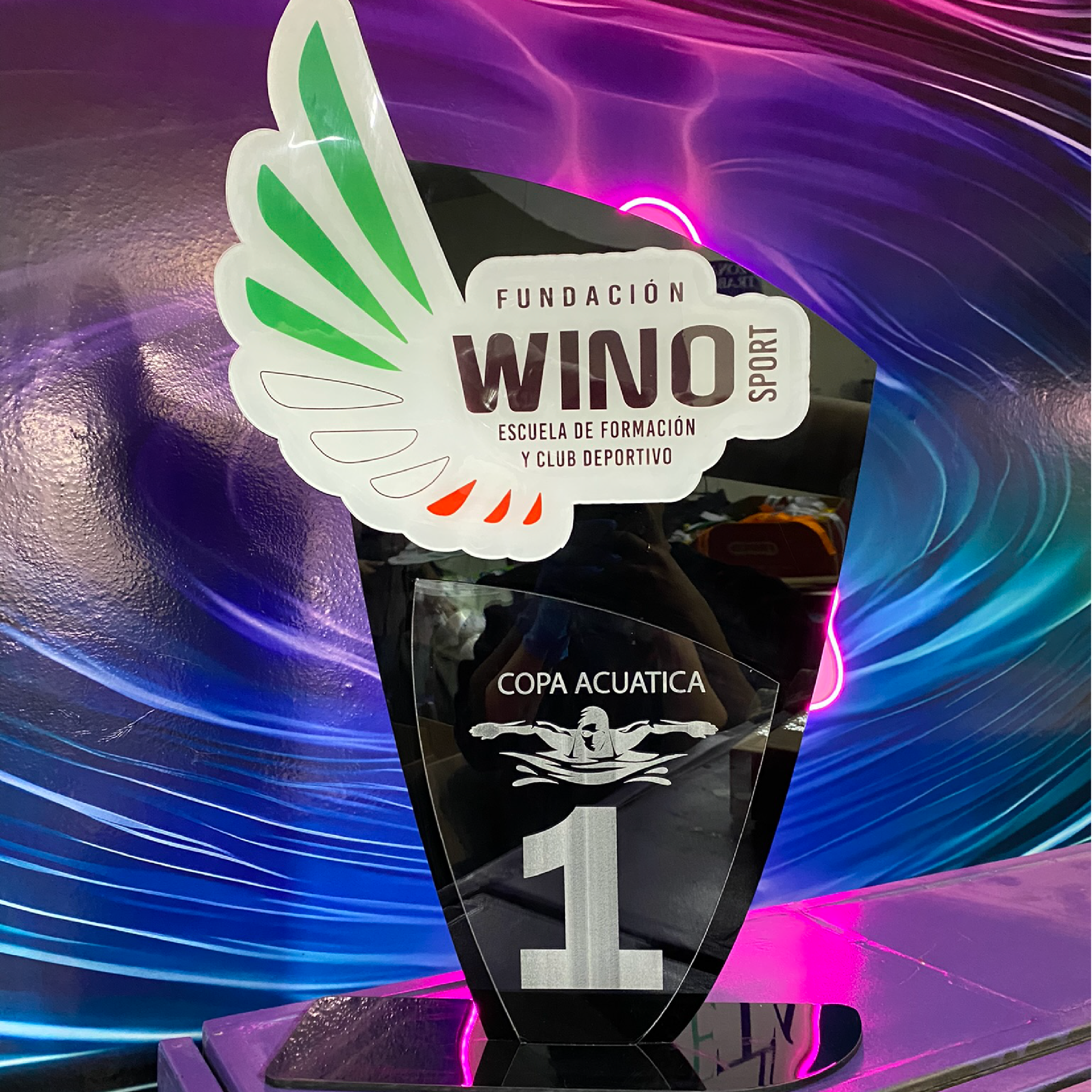 Trofeo Color Acrílico